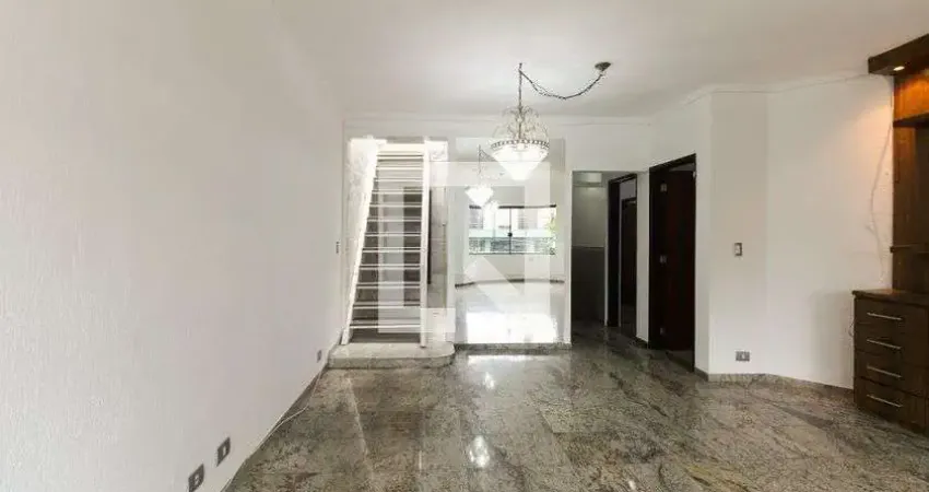 Casa com 3 quartos para alugar na Rua Mororó, Vila Carrão, São Paulo