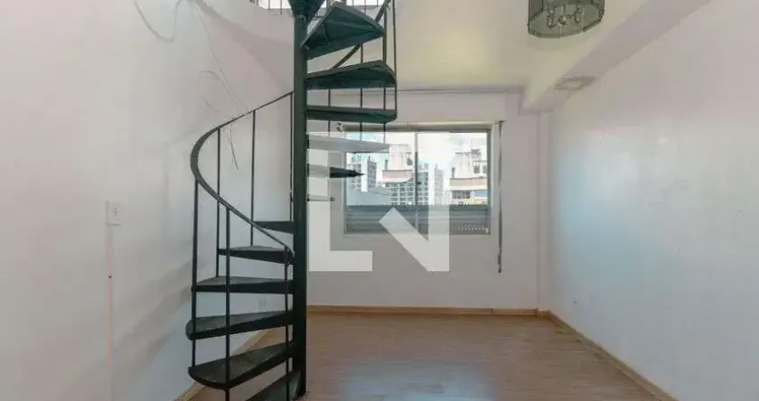 Kitnet / Stúdio para Aluguel - Cidade Baixa, 1 Quarto, 77 m² - Porto Alegre