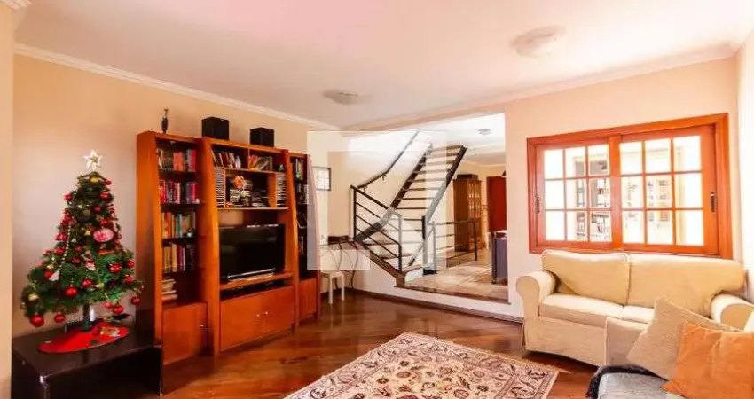 Casa para Aluguel - Vila Metalúrgica, 3 Quartos, 200 m² - Santo André