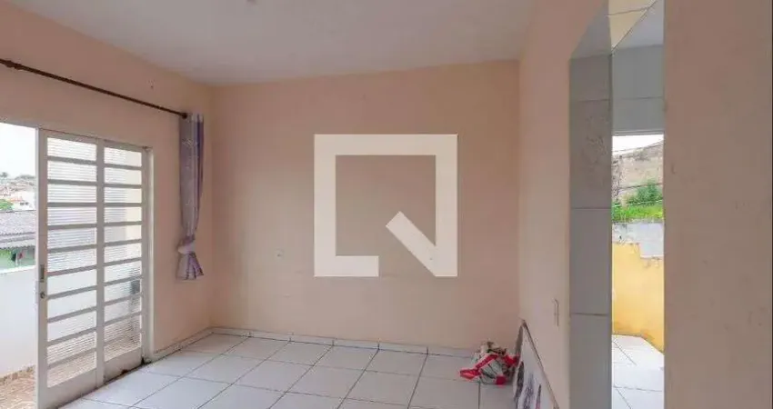 Casa com 3 quartos para alugar na Rua Nabor Peres, Residencial Cosmos, Campinas