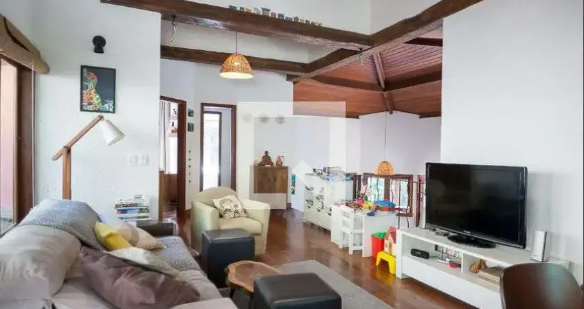 Casa / Sobrado em Condomínio para Aluguel - Jardins de Petrópolis, 1 Quarto, 123 m² - Nova Lima