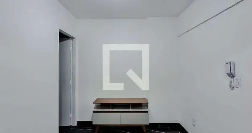 Kitnet / Stúdio para Aluguel - Liberdade, 1 Quarto, 23 m² - São Paulo