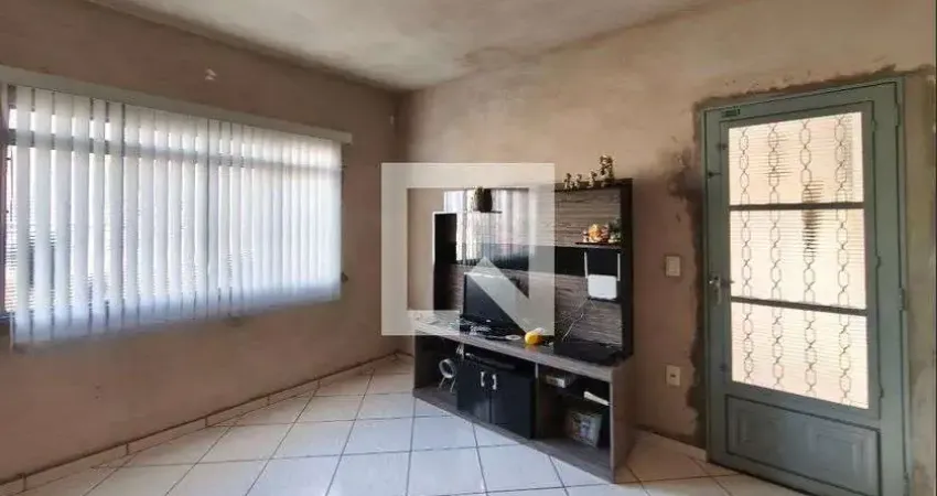 Casa para Aluguel - Parque Santa Bárbara, 3 Quartos, 126 m² - Campinas