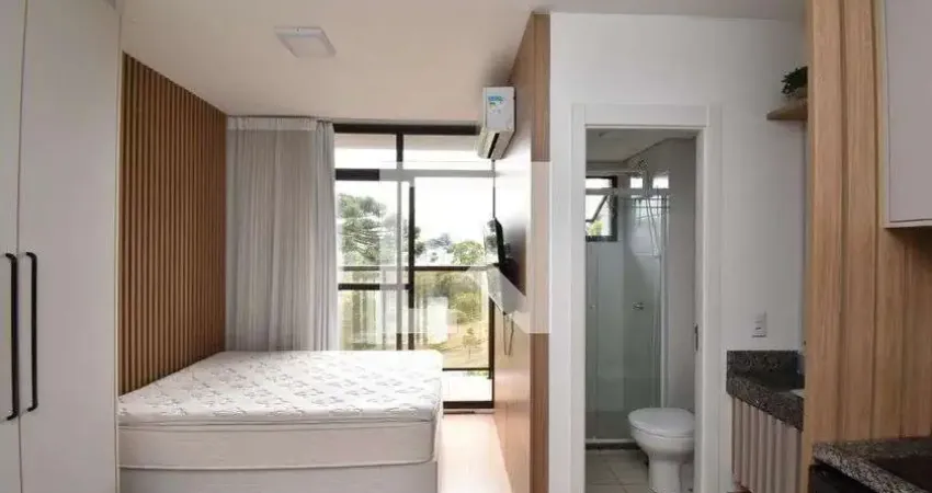 Kitnet / Stúdio para Aluguel - Mossunguê , 1 Quarto, 33 m² - Curitiba