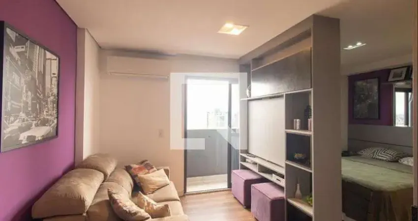 Apartamento para Aluguel - Centro, 1 Quarto, 35 m² - Curitiba