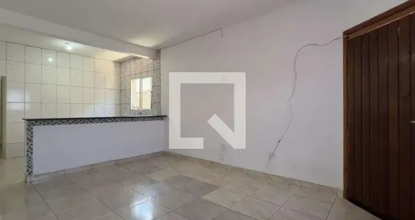 Casa para Aluguel - Jardim Presidente Dutra, 2 Quartos, 75 m² - Guarulhos