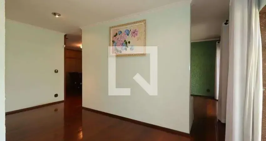 Casa com 3 quartos para alugar na Rua Paquequer, Jardim, Santo André