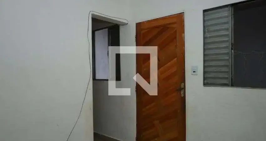 Casa com 2 quartos para alugar na Rua Baltazar Barroso, Lajeado, São Paulo