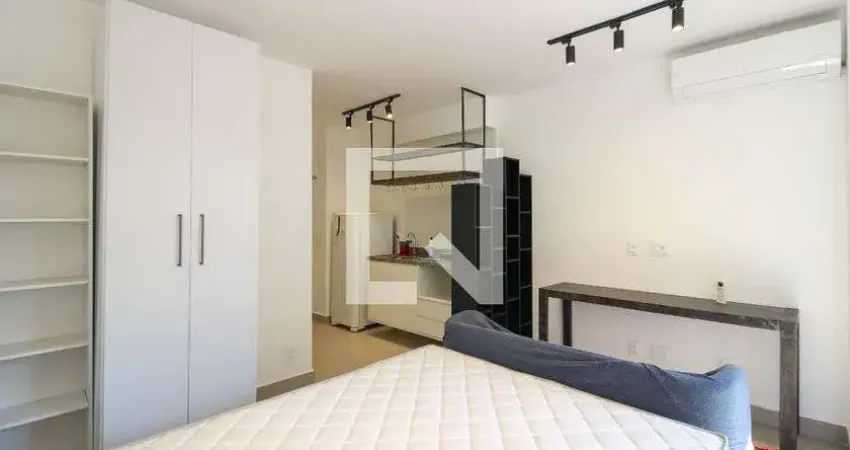Kitnet / Stúdio para Aluguel - Pinheiros, 1 Quarto, 25 m² - São Paulo
