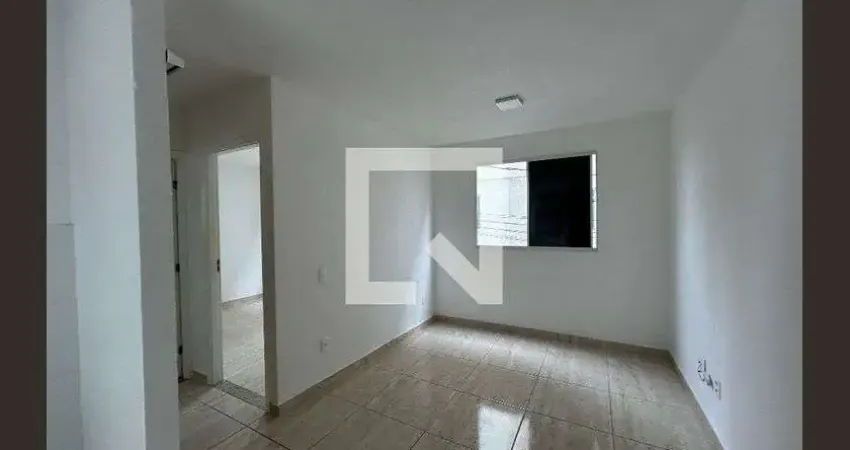 Apartamento para Aluguel - Cascadura, 2 Quartos, 41 m² - Rio de Janeiro