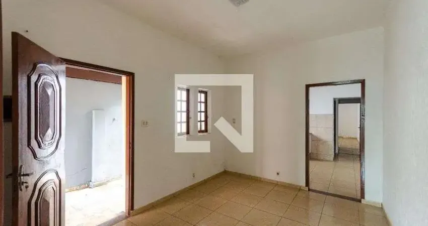 Casa com 2 quartos para alugar na Avenida Paula Ferreira, Piqueri, São Paulo