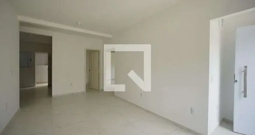 Casa / Sobrado em Condomínio para Aluguel - Canto, 3 Quartos, 80 m² - Florianópolis