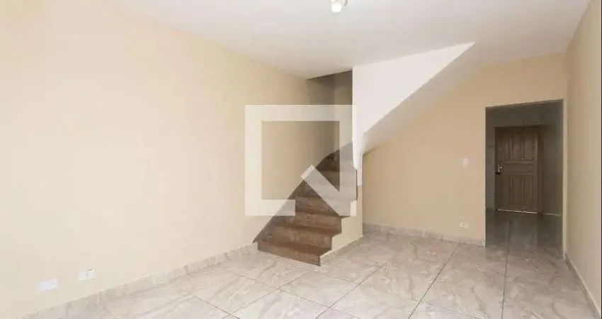 Casa com 2 quartos para alugar na Rua Japicanga, Vila Jacuí, São Paulo