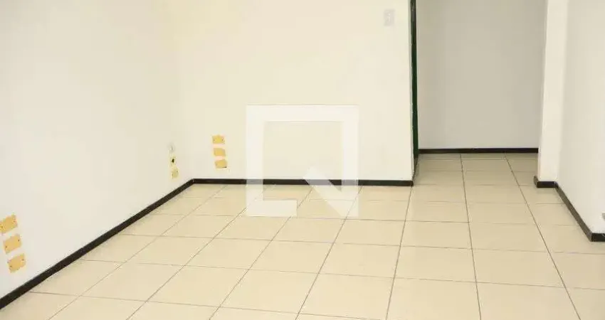 Casa / Sobrado em Condomínio para Aluguel - Piata, 3 Quartos, 88 m² - Salvador