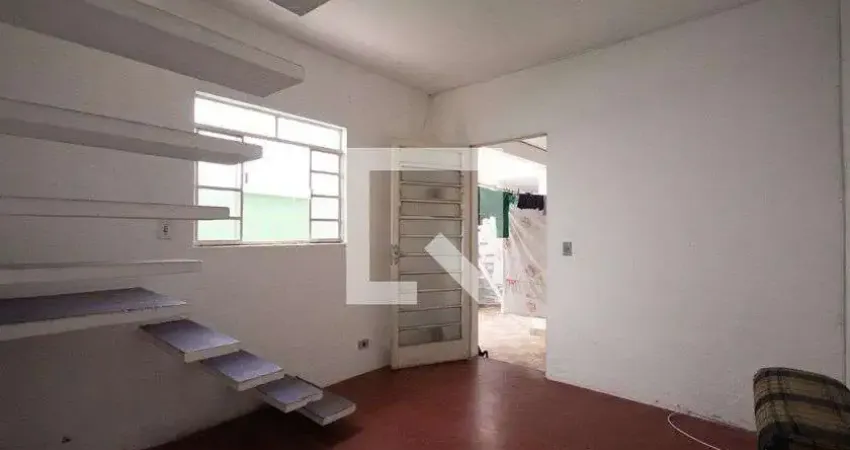 Casa com 1 quarto para alugar na Rua Iracema Miranda, São Pedro, Osasco