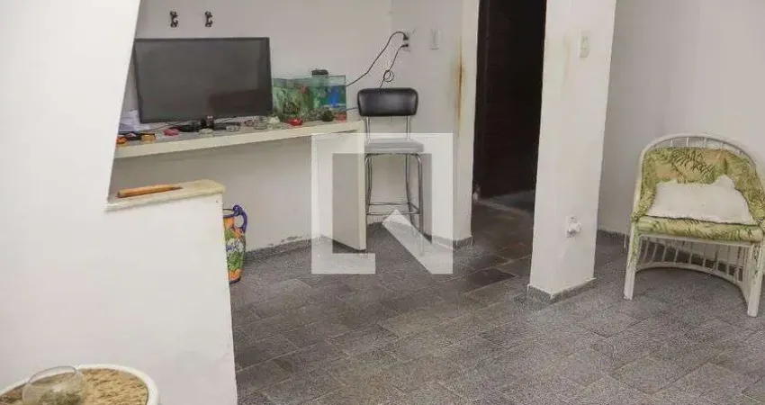 Casa para Aluguel - Jd. das Margaridas, 6 Quartos, 250 m² - Salvador