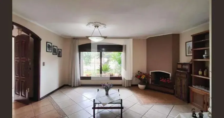 Casa para Aluguel - Nossa Sra das Graças, 2 Quartos, 350 m² - Canoas