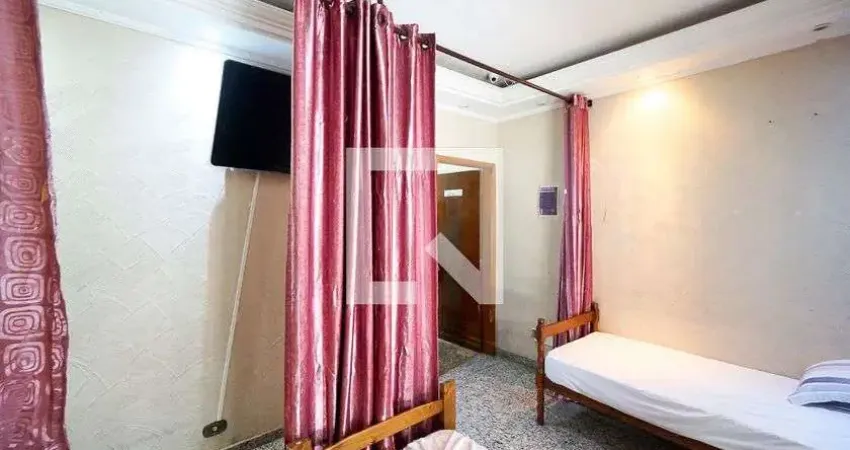 Casa com 7 quartos para alugar na Rua Passos Ourique, Tatuapé, São Paulo