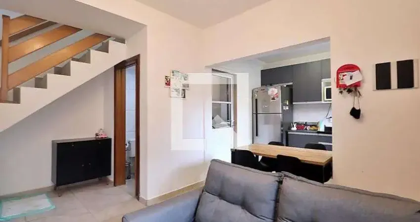 Casa com 2 quartos para alugar na Rua Vicente de Carvalho, Jardim, Santo André