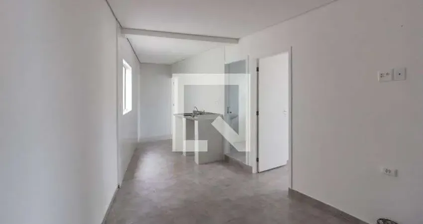 Casa para Aluguel - Jardim Cocaia, 2 Quartos, 70 m² - Guarulhos