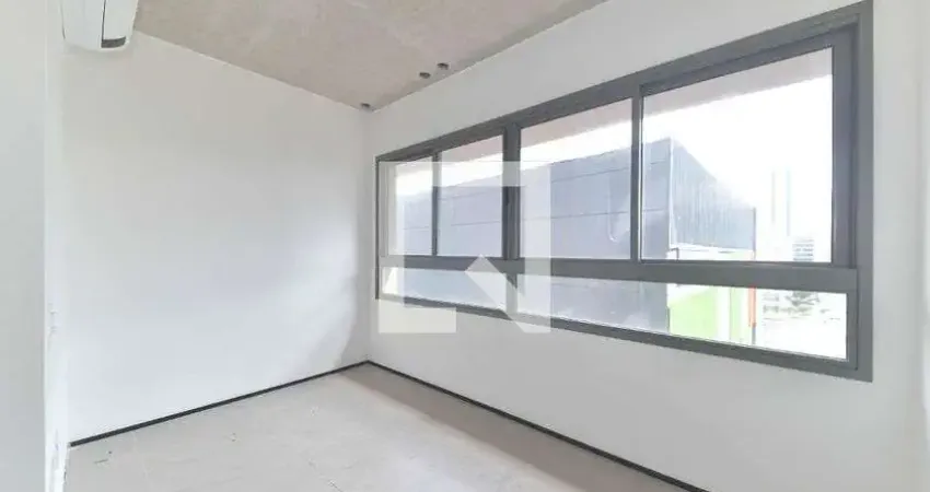 Kitnet / Stúdio para Aluguel - Chácara Santo Antonio, 1 Quarto, 18 m² - São Paulo