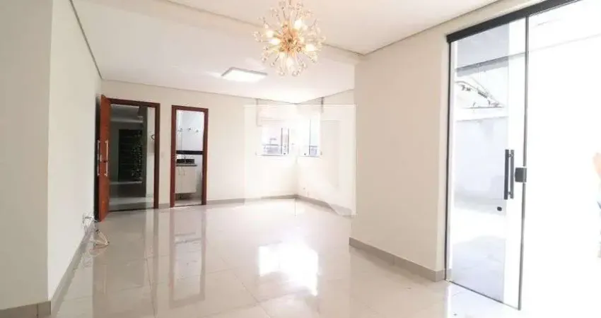 Apartamento para Aluguel - Nossa Sra. Aparecida, 3 Quartos, 140 m² - Uberlândia