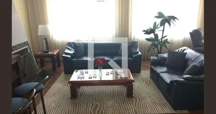 Casa para Aluguel - Vila Irmaos Arnoni, 3 Quartos, 700 m² - São Paulo