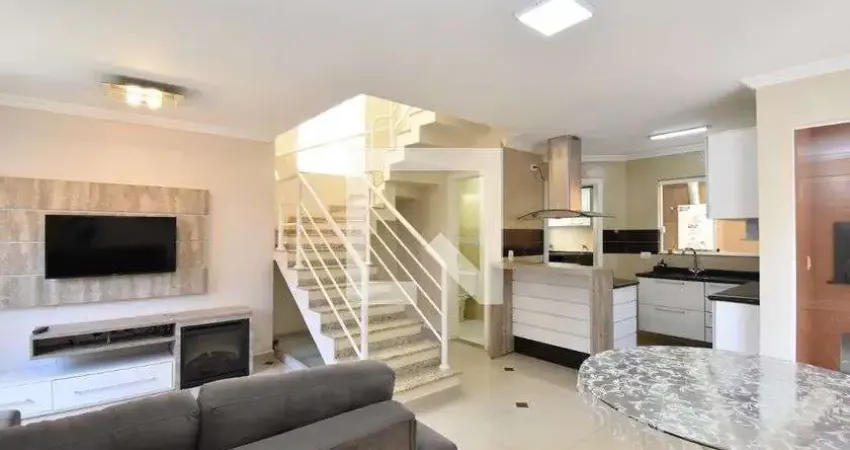 Casa / Sobrado em Condomínio para Aluguel - Barreirinha, 3 Quartos, 148 m² - Curitiba