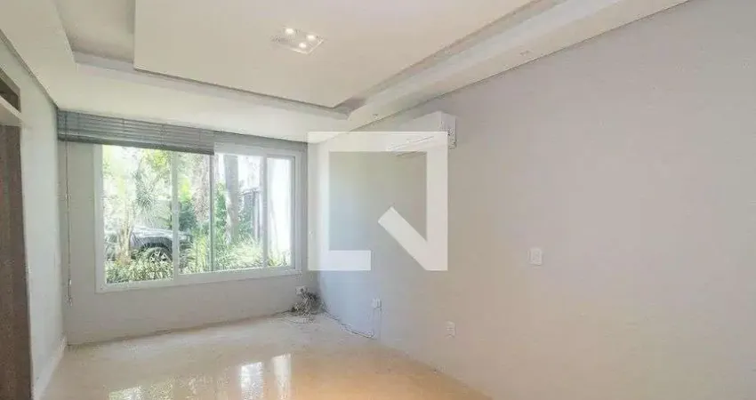 Casa para Aluguel - São Geraldo, 3 Quartos, 408 m² - Porto Alegre