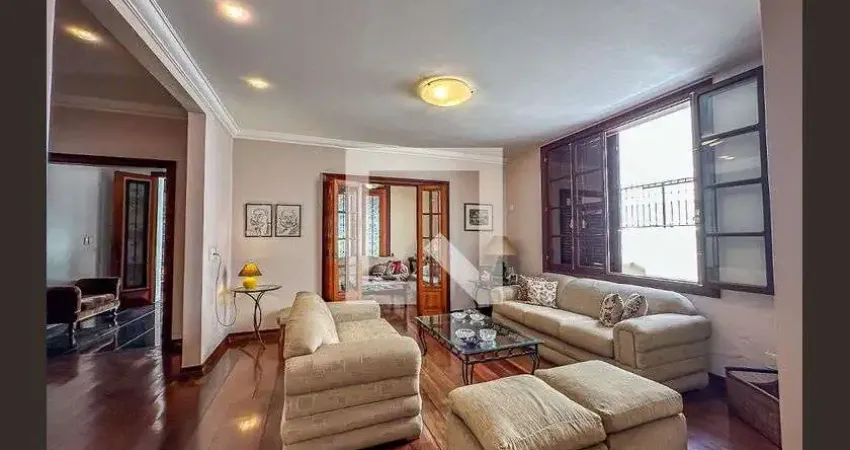 Casa com 10 quartos para alugar na Rua Ramon Franco, Urca, Rio de Janeiro