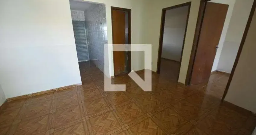 Casa para Aluguel - Parque Industrial Paulista, 2 Quartos,  70 m² - Goiânia