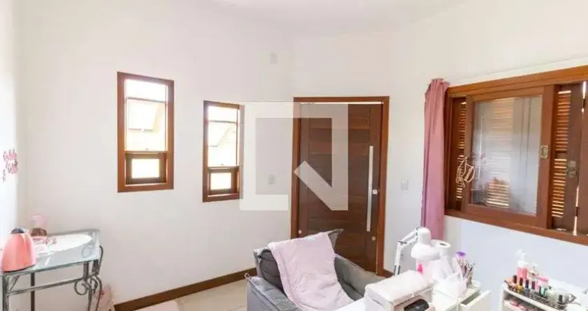 Casa para Aluguel - Vila Nova, 3 Quartos, 100 m² - Porto Alegre