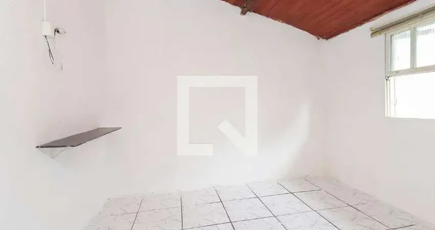 Casa com 1 quarto para alugar na Avenida Padre Gregório Mafra, Itaquera, São Paulo