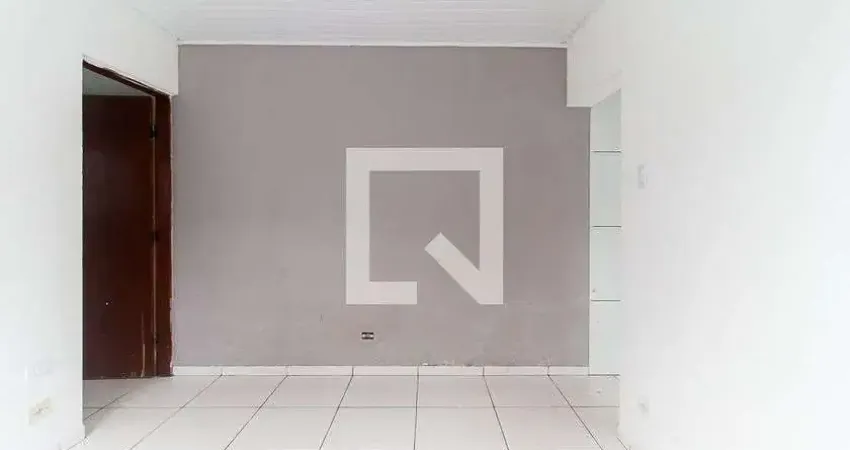 Casa com 2 quartos para alugar na Rua Capitão Pedro Esperidião Hoffer, Jardim Nova Poá, Poá