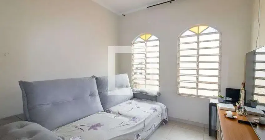 Casa para Aluguel - Vila Madalena, 2 Quartos, 96 m² - Campinas