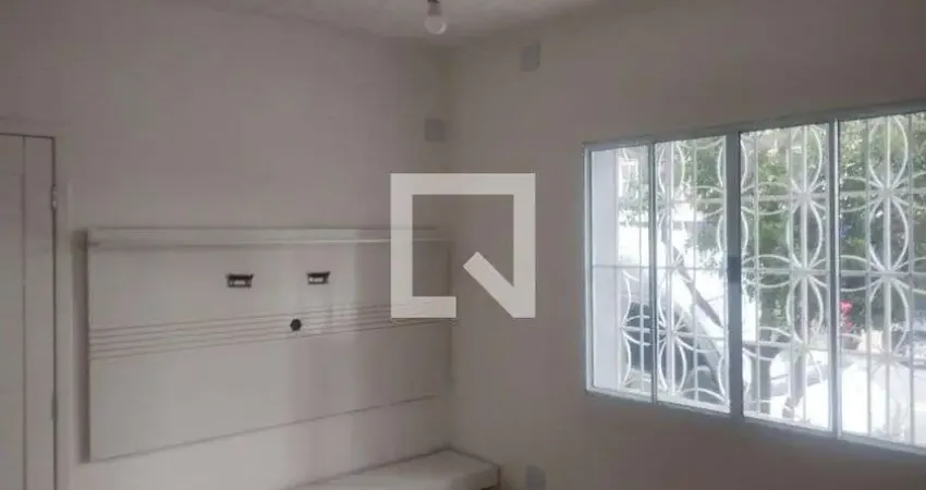 Casa com 3 quartos para alugar na Rua Porto Alegre, Mooca, São Paulo