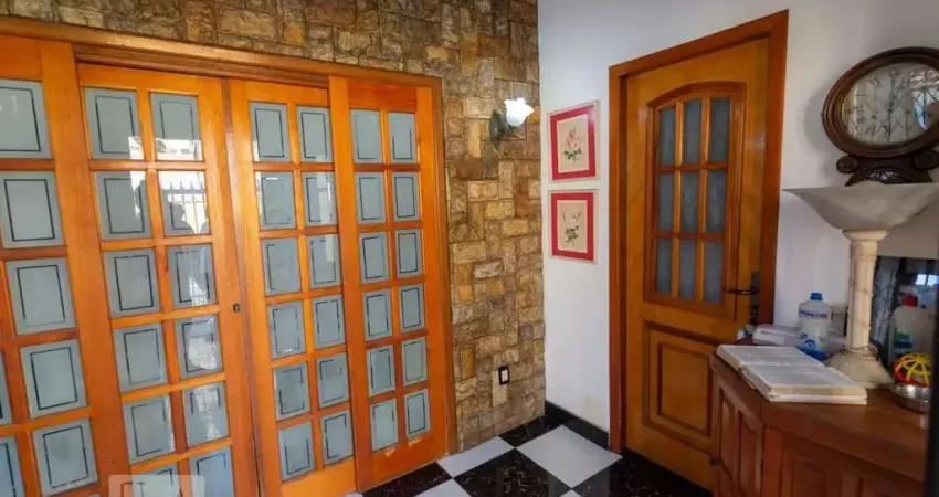 Casa para Aluguel - Vila Isabel, 3 Quartos, 120 m² - Rio de Janeiro