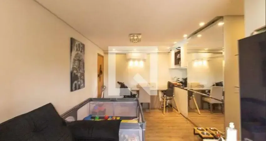 Apartamento para Aluguel - Uberaba, 3 Quartos, 75 m² - Curitiba