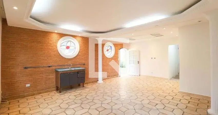 Casa para Aluguel - Vila Irmaos Arnoni, 2 Quartos, 130 m² - São Paulo