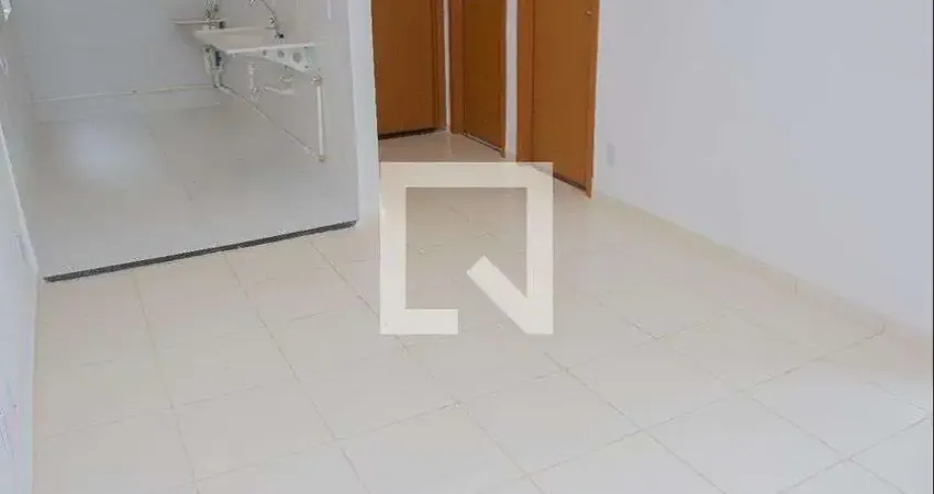 Apartamento para Aluguel - Guaratiba, 2 Quartos, 45 m² - Rio de Janeiro