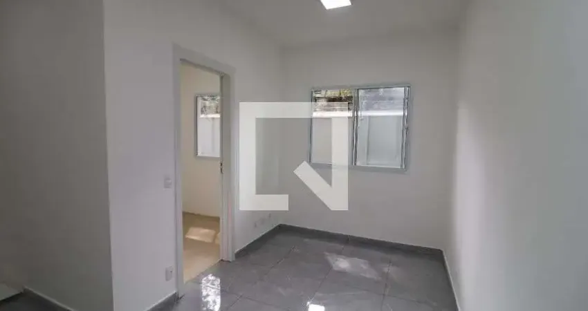Apartamento para Aluguel - Jardim Cinco de Julho, 2 Quartos, 35 m² - São Paulo