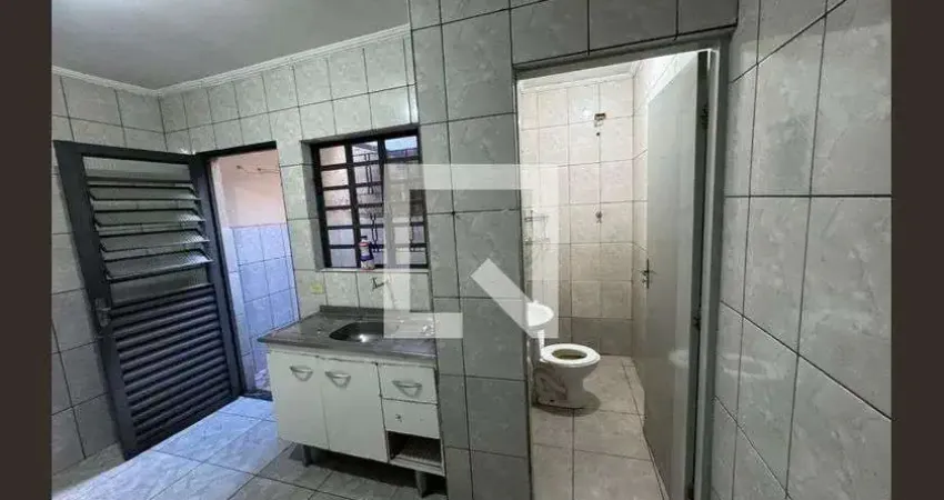 Casa com 1 quarto para alugar na Rua Pero Vidal, Vila Gustavo, São Paulo