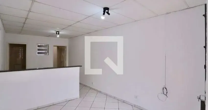 Casa com 1 quarto para alugar na Rua Visconde de Parnaíba, Belém, São Paulo