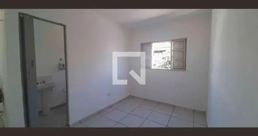 Casa com 1 quarto para alugar na Praça Sabanta, Novo Osasco, Osasco