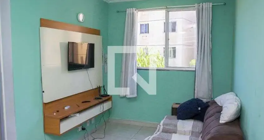 Apartamento para Aluguel - Cosmos, 2 Quartos, 47 m² - Rio de Janeiro