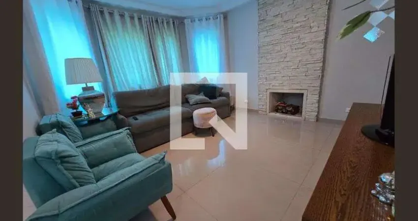 Casa para Aluguel - Parque Mirante da Mata, 2 Quartos, 300 m² - Cotia