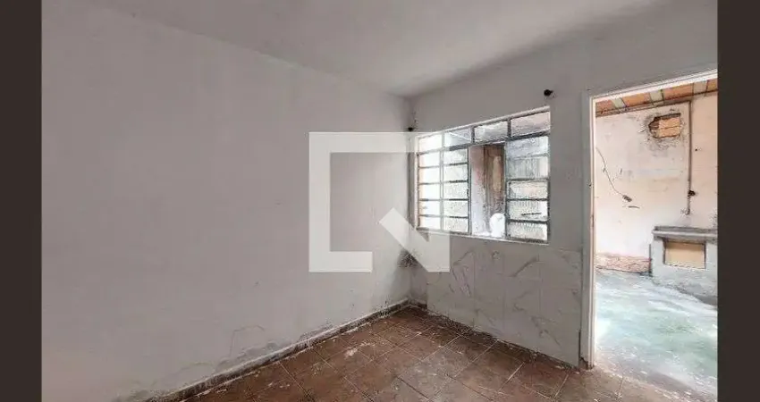 Casa com 1 quarto para alugar na Rua Professor Paulo Mangabeira Albernaz, Cidade Ademar, São Paulo