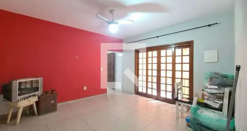 Casa com 2 quartos para alugar na Rua Barra do Caeté, Sapopemba, São Paulo