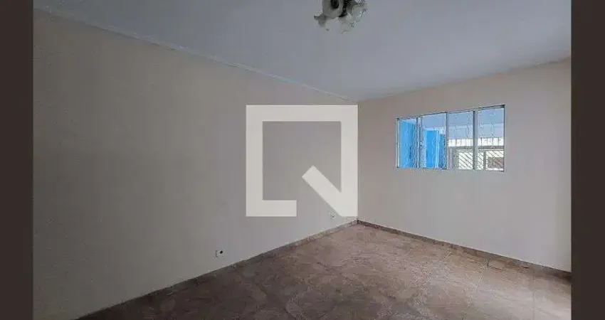 Casa com 3 quartos para alugar na Rua Virgínia Maria da Conceição, Rio Bonito, São Paulo