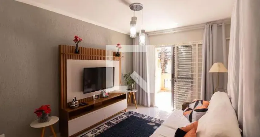 Casa com 3 quartos para alugar na Rua Professor João Miguel Hallage, Pirituba, São Paulo